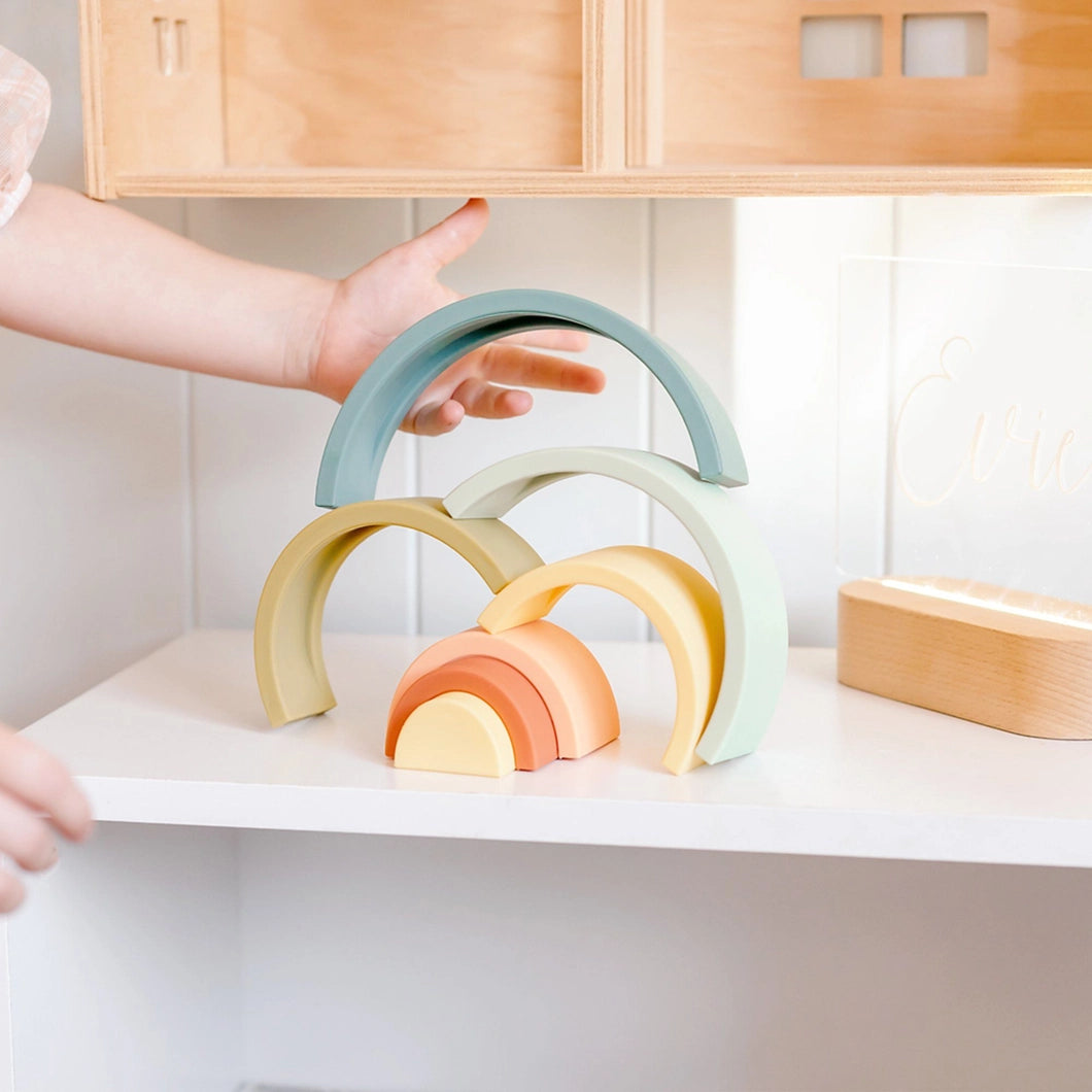 Silicone Rainbow Stacker